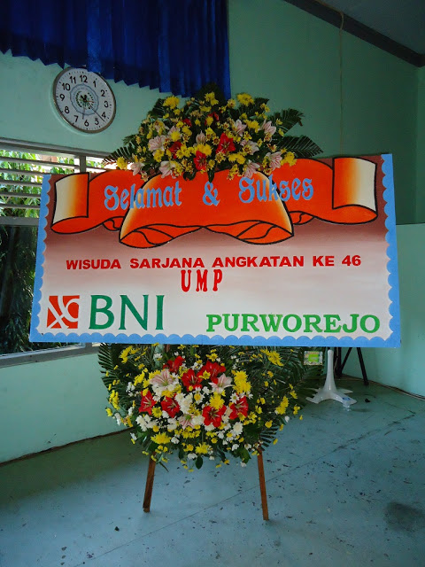 Bunga papan ucapan selamat&sukses (082298681272 